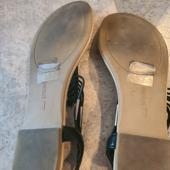 Call it Spring women's 7.5 black & silver strappy sandals - Picture 4 of 4